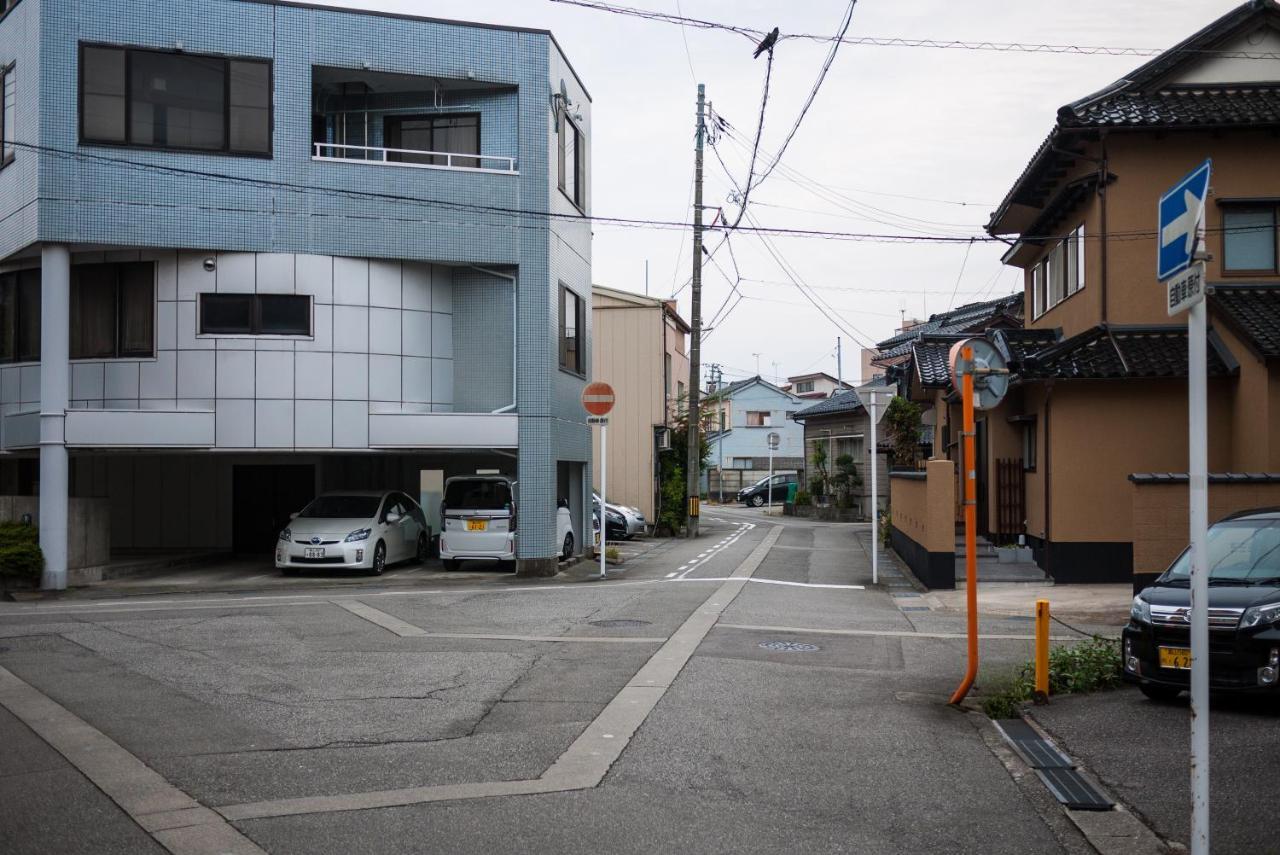 Villa Kimachi-tei（きまち亭） Toyama Station Exterior foto